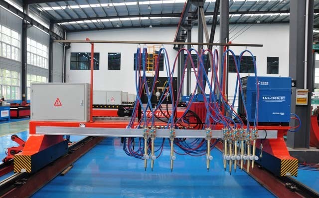 龍門多頭直條切割機 龍門多頭直條切割機